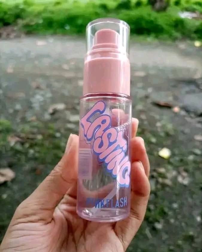 pink flash mackup setting spray - Image 1